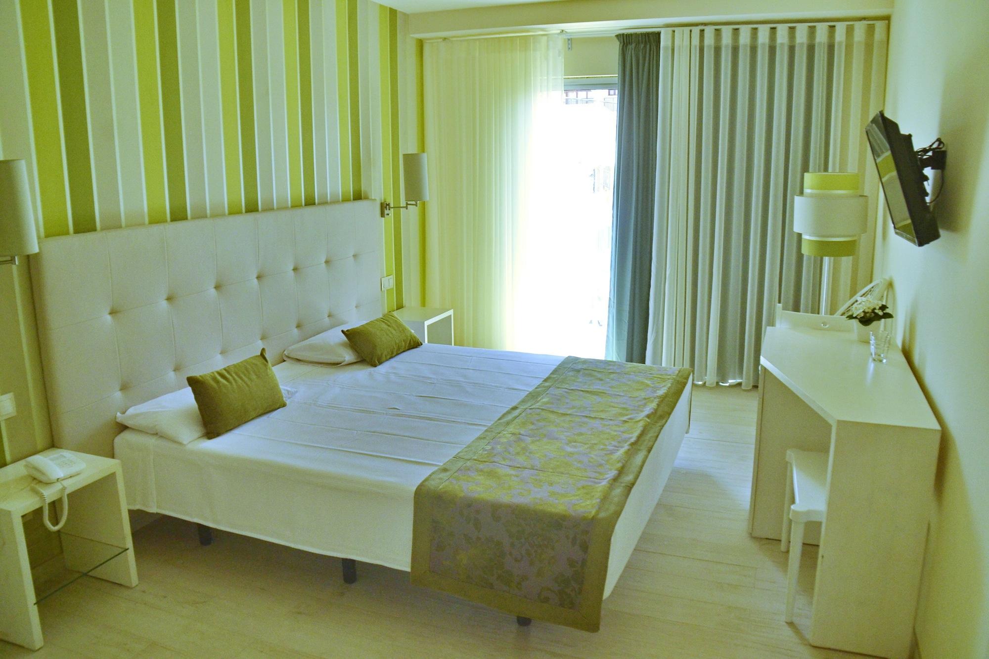 Ouril Hotel Julia Санта-Марія Екстер'єр фото